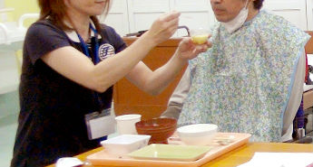 有限会社コスモスでの介護職員初任者研修